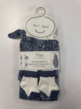WHIMSICAL WOODLAND KNOT HAT, BLANKET AND SOCKS 3PC SET